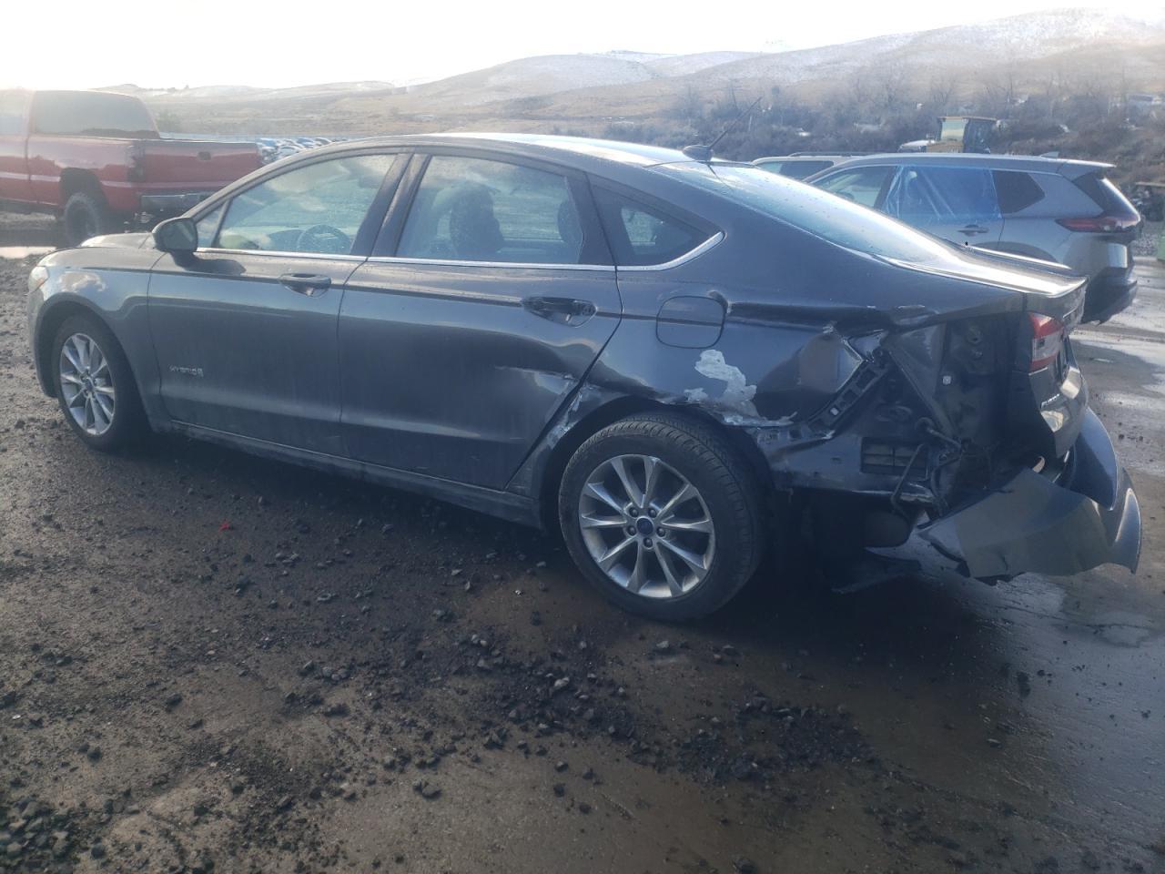 2017 FORD FUSION SE - Image 2