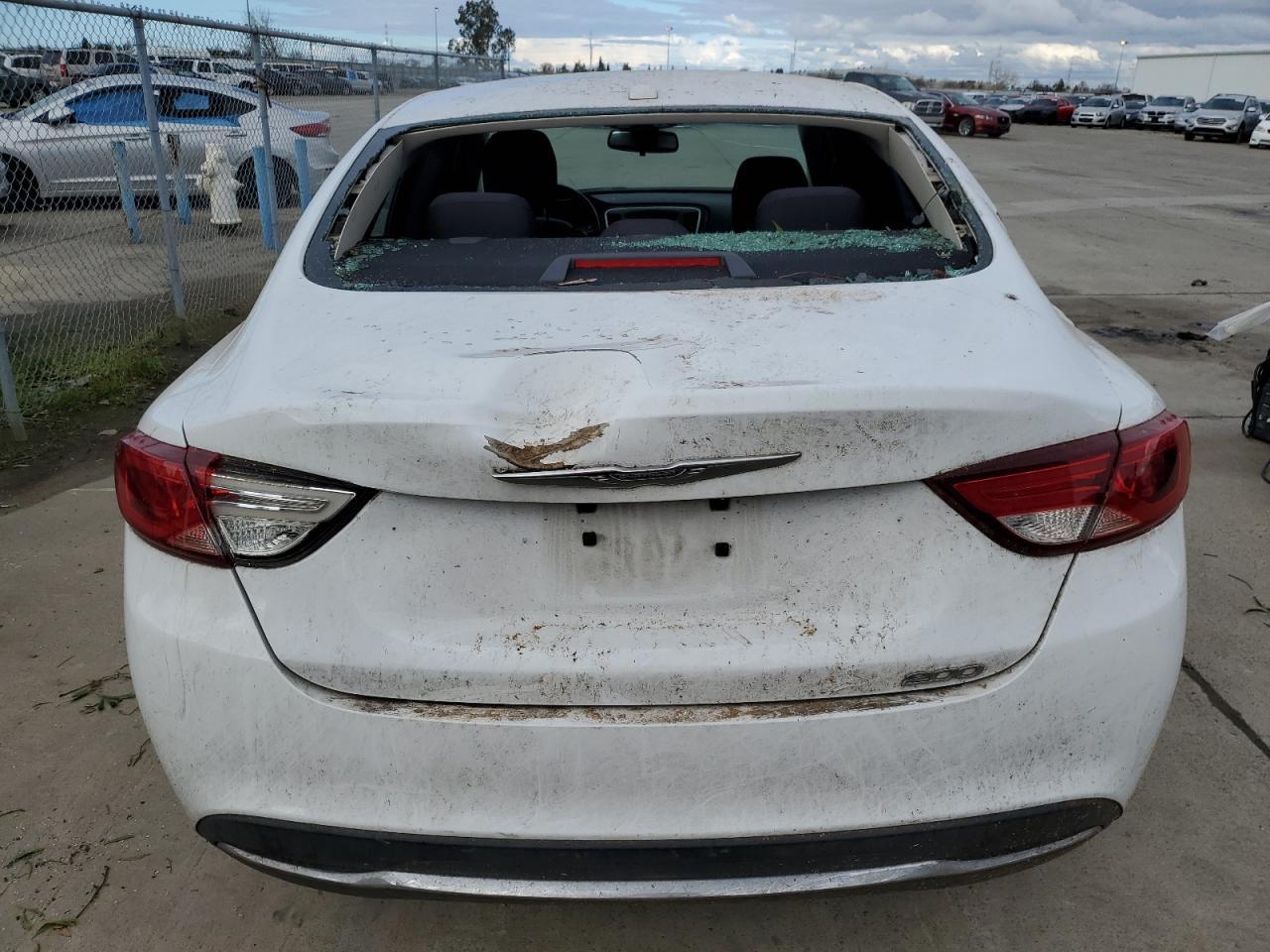2015 CHRYSLER 200 LIMITE - Фото 6