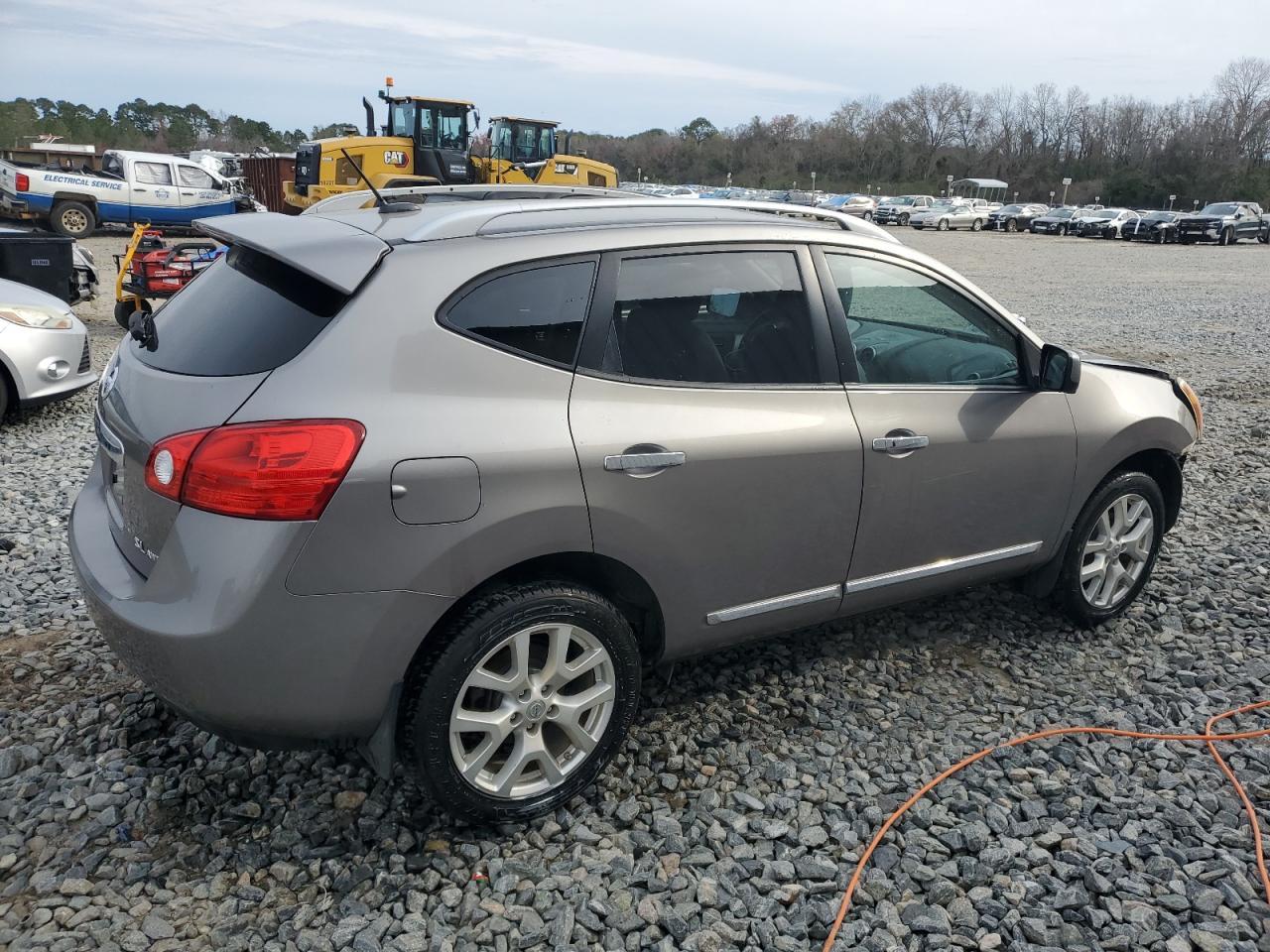 2013 NISSAN ROGUE S - Image 3