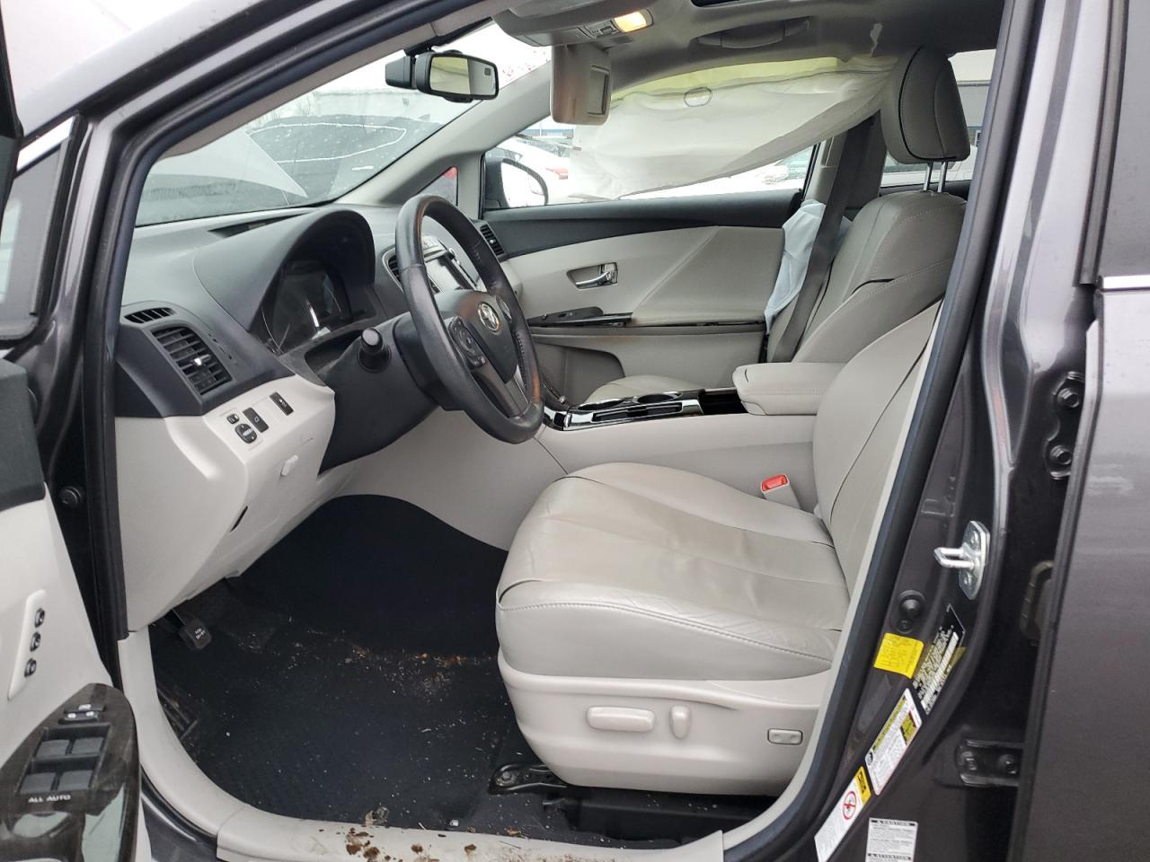 2013 TOYOTA VENZA LE - Image 7