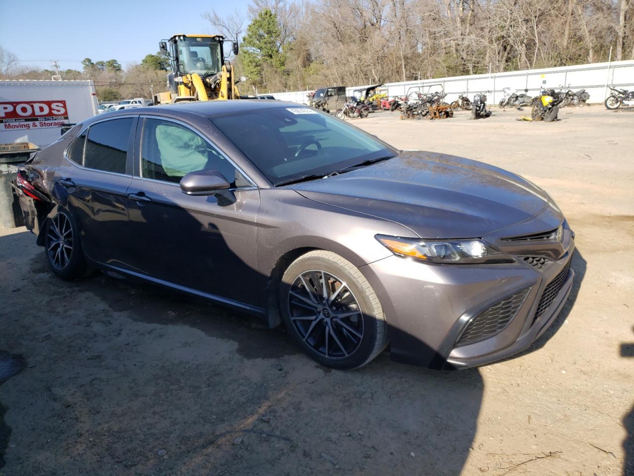 2021 TOYOTA CAMRY SE - Фото 4