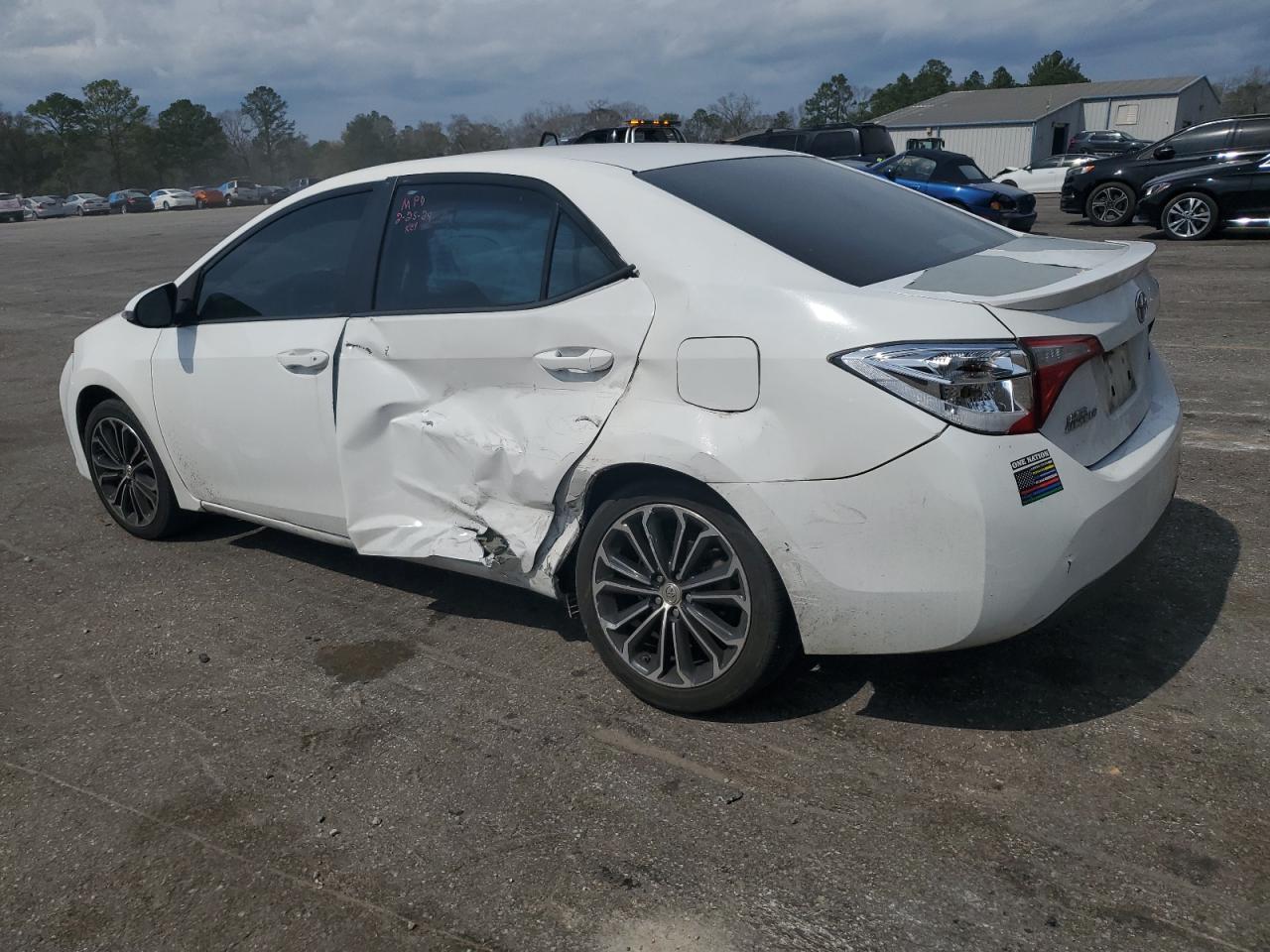 2015 TOYOTA COROLLA L - Фото 2