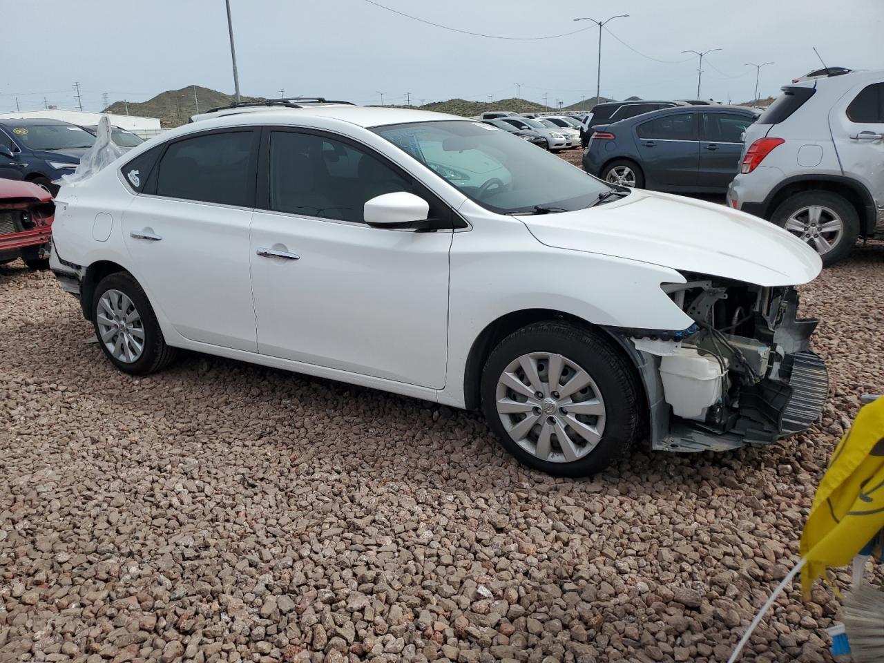 2017 NISSAN SENTRA S - Фото 4