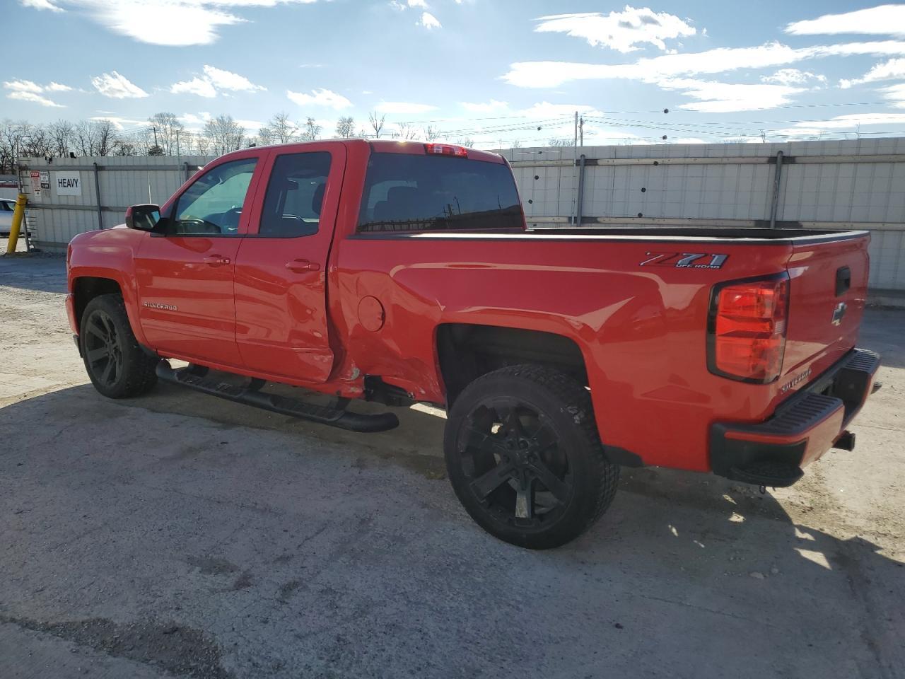 2019 CHEVROLET SILVERADO - Image 2