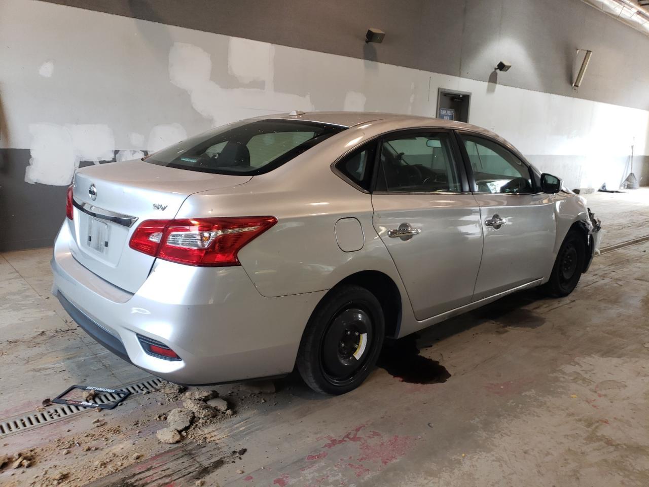 2017 NISSAN SENTRA S - Фото 3