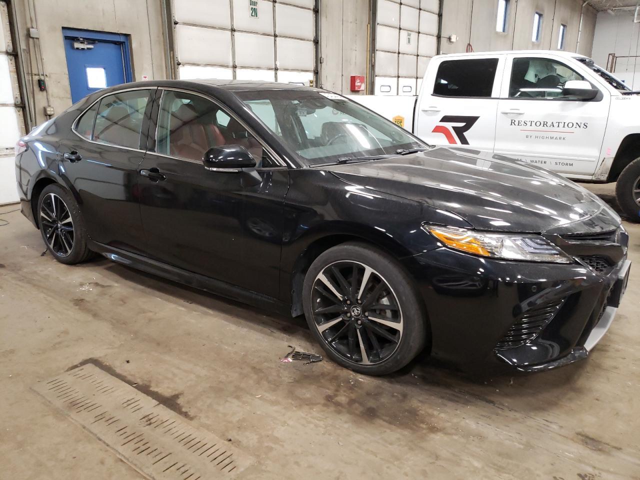 2018 TOYOTA CAMRY XSE - Фото 4