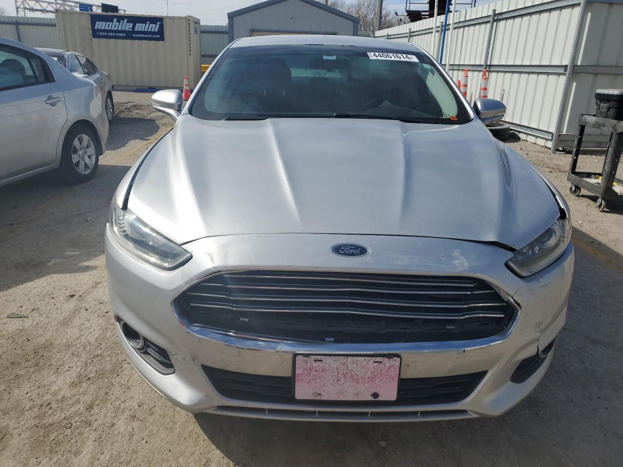 2013 FORD FUSION SE - Image 5