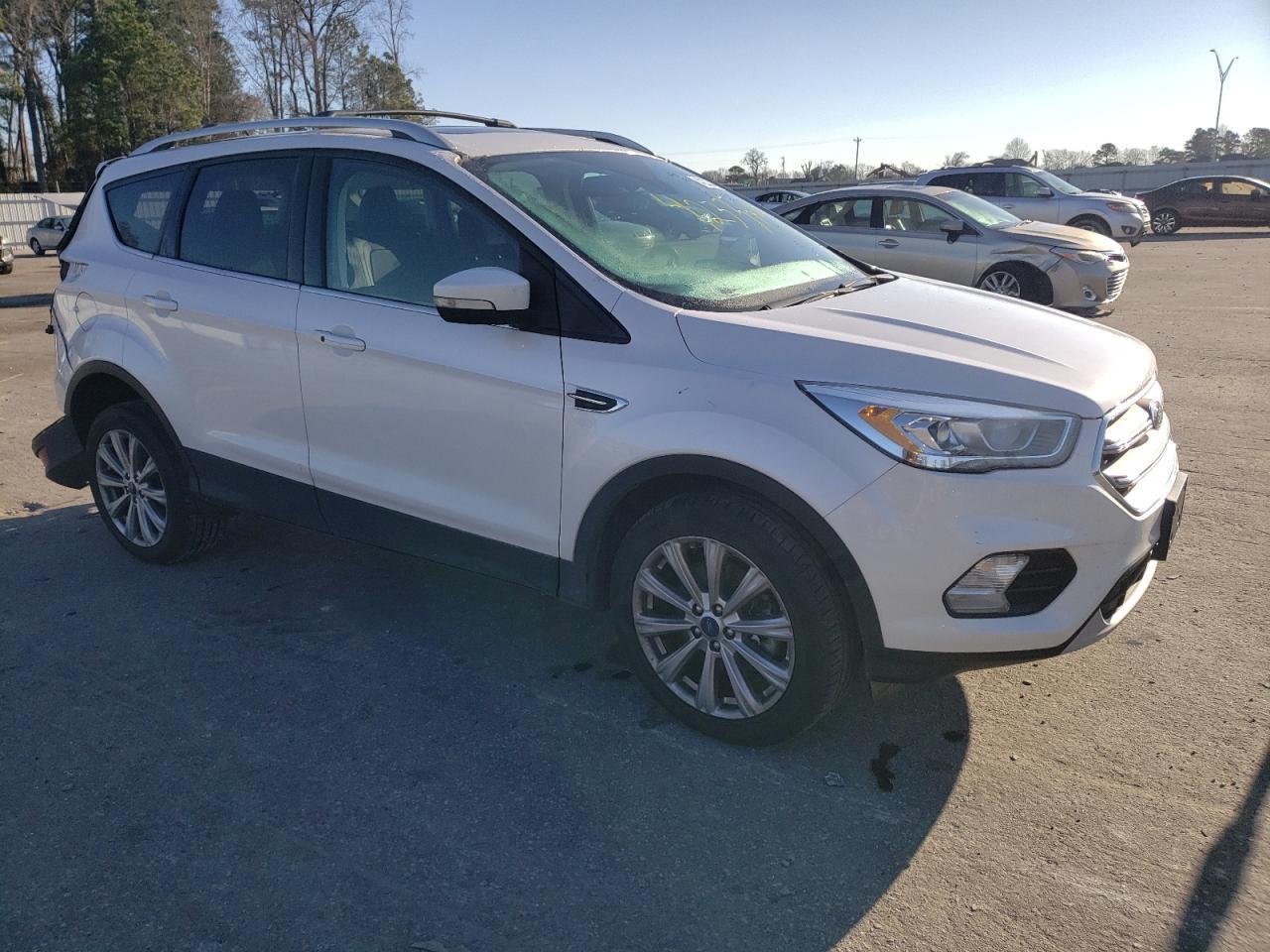 2017 FORD ESCAPE TIT - Image 4
