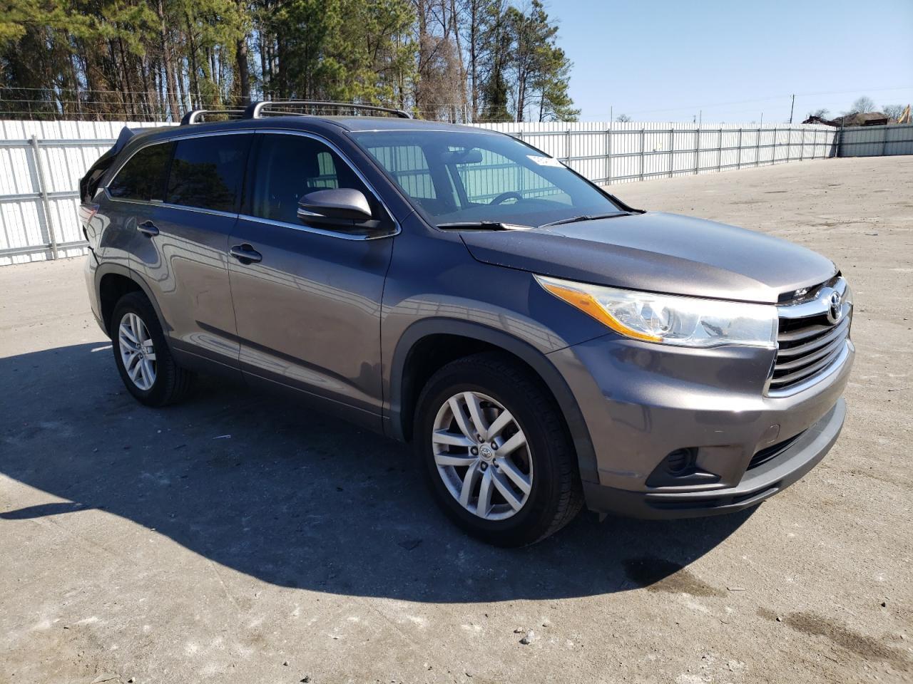 2014 TOYOTA HIGHLANDER - Image 4