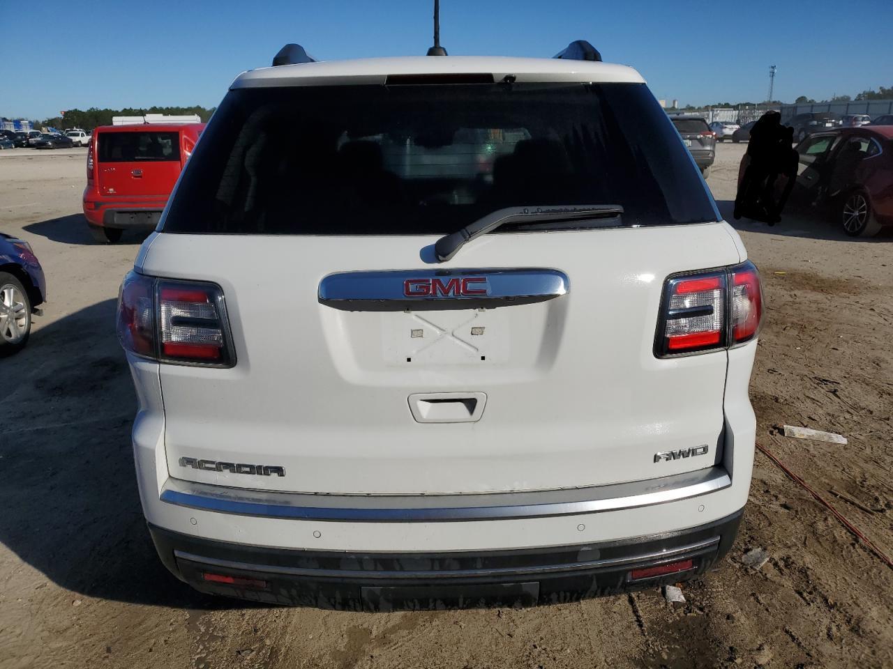 2016 GMC ACADIA SLT - Фото 6