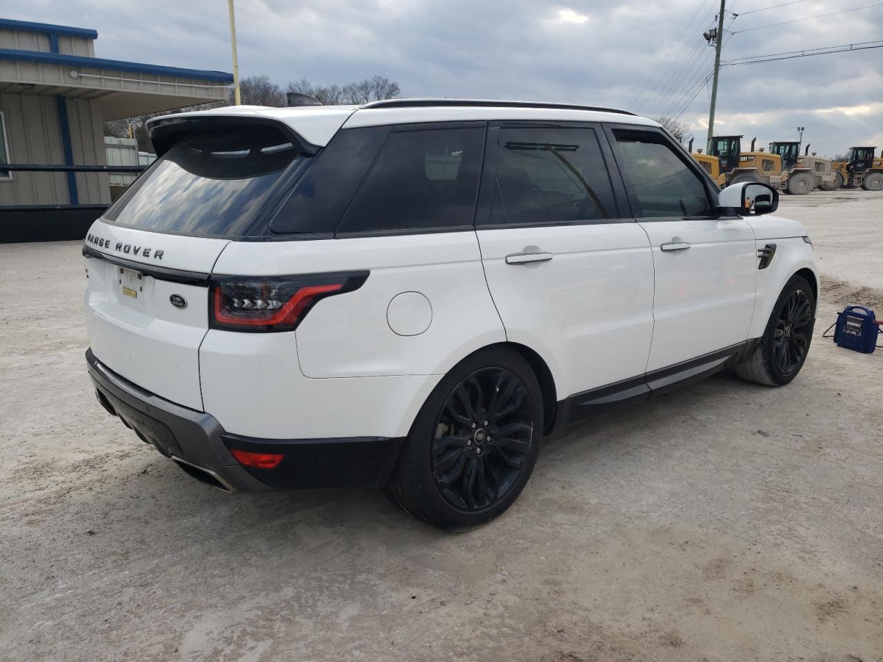 2022 LAND ROVER RANGE ROVE - Image 3