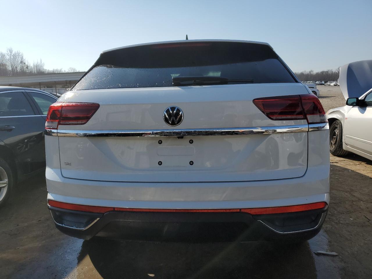 2022 VOLKSWAGEN ATLAS CROS - Фото 6