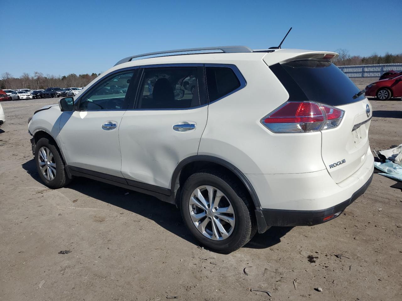 2016 NISSAN ROGUE S - Фото 2