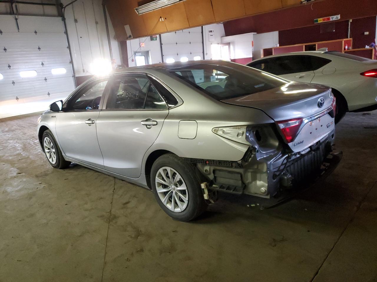 2017 TOYOTA CAMRY HYBR - Image 2
