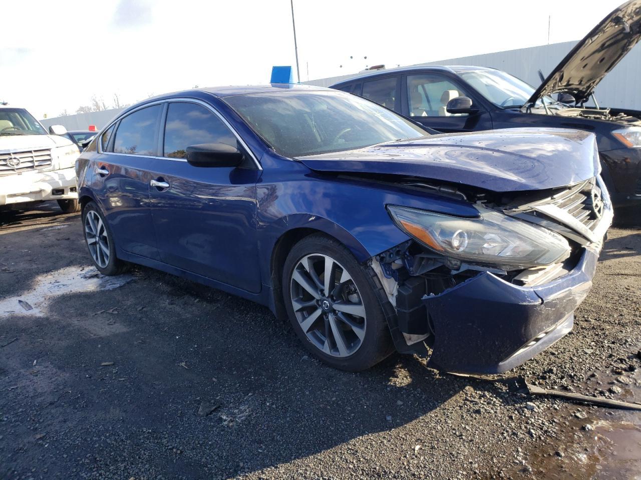2017 NISSAN ALTIMA 2.5 - Фото 4