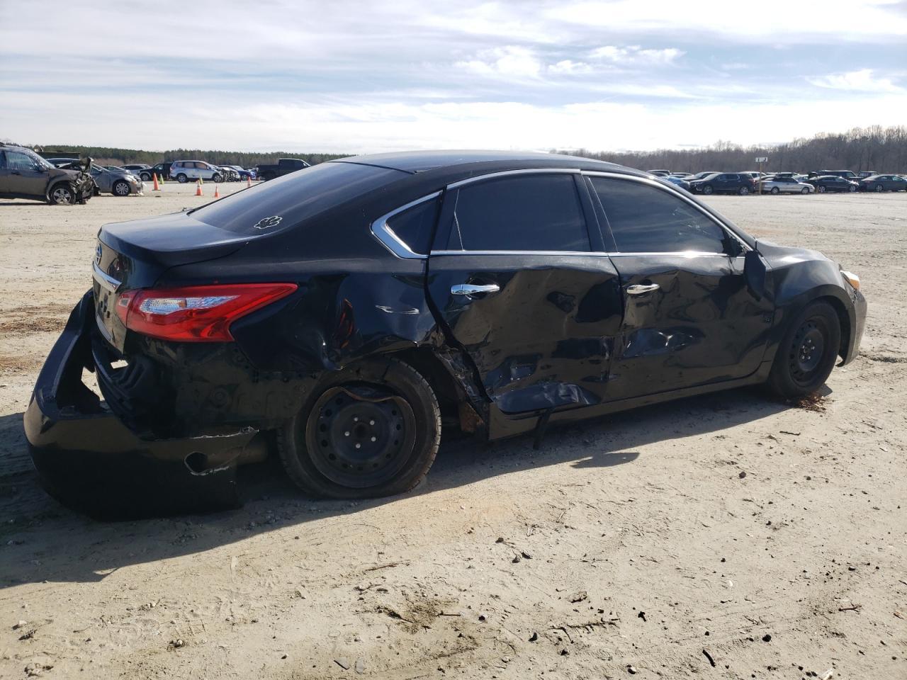 2016 NISSAN ALTIMA 2.5 - Фото 3