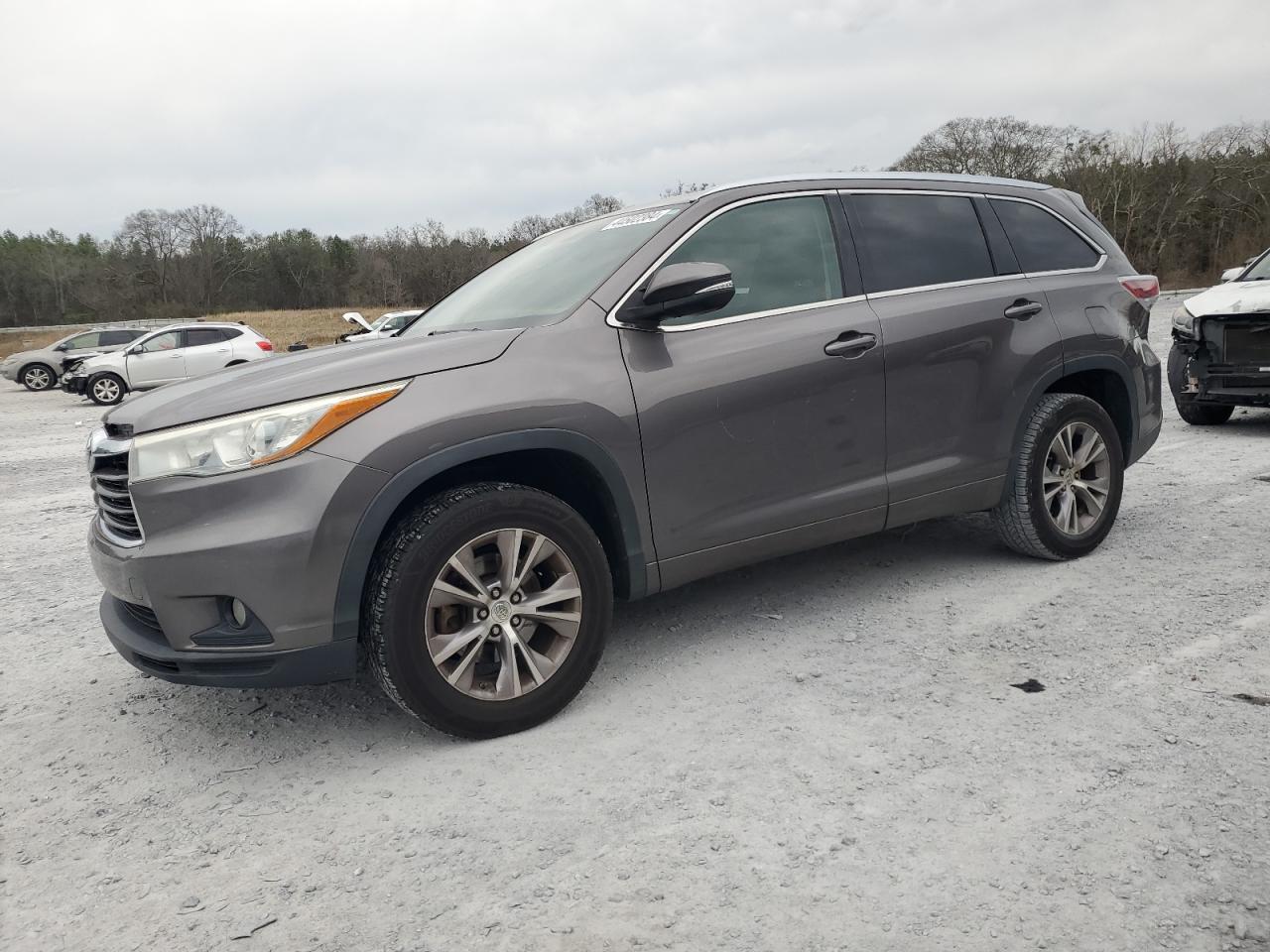 2015 TOYOTA HIGHLANDER