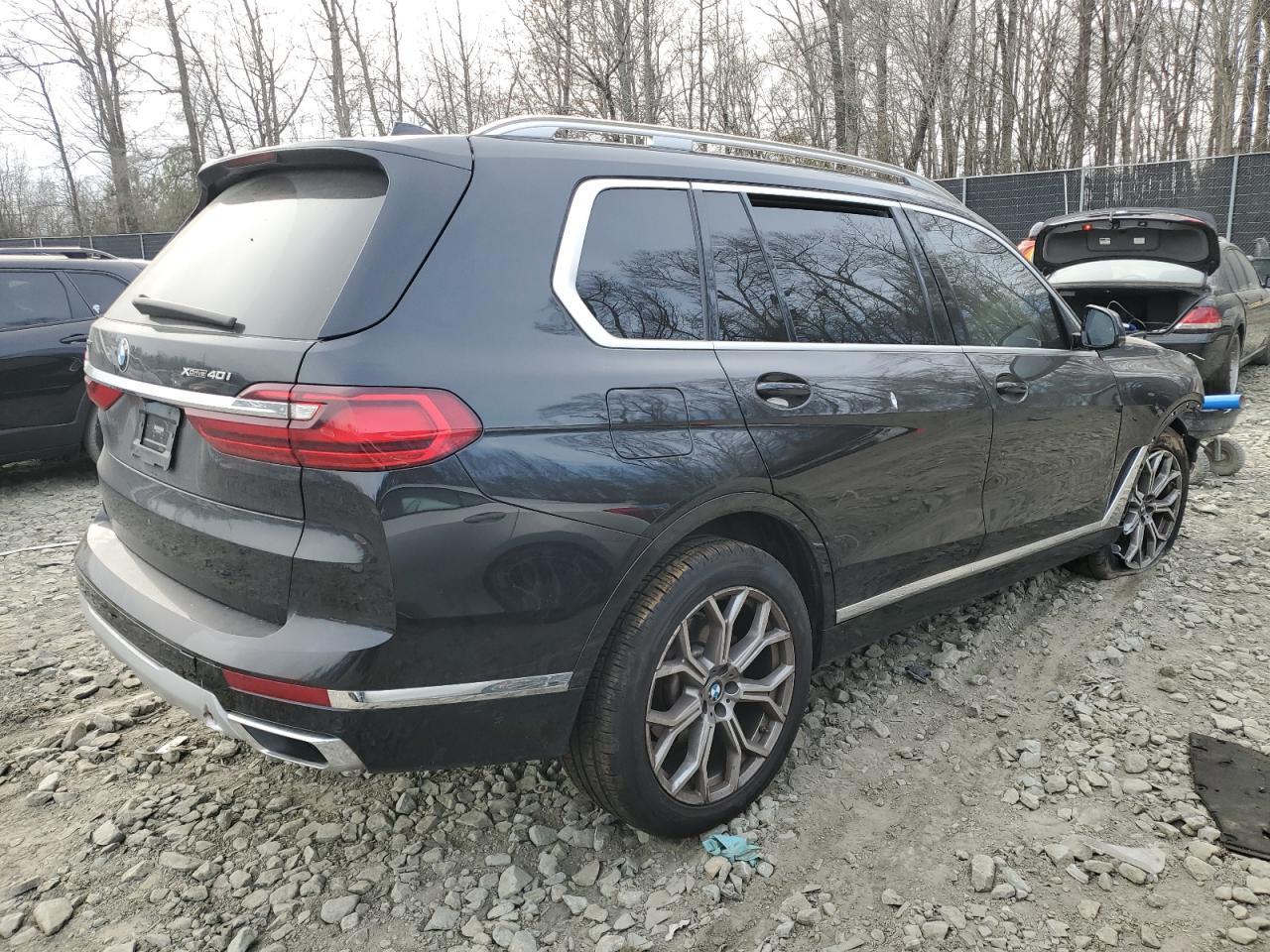 2021 BMW X7 XDRIVE4 - Фото 3