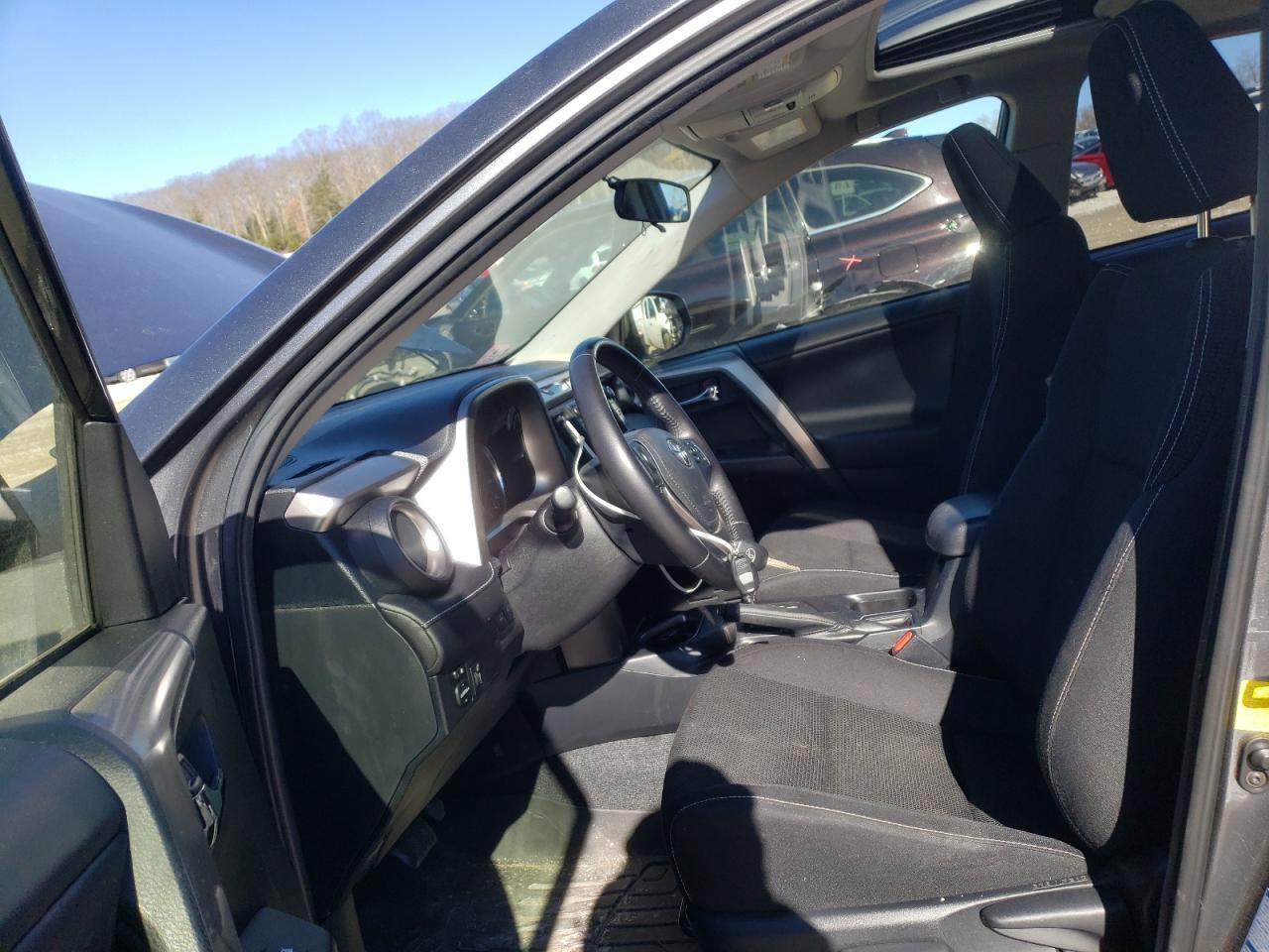 2016 TOYOTA RAV4 XLE - Фото 7