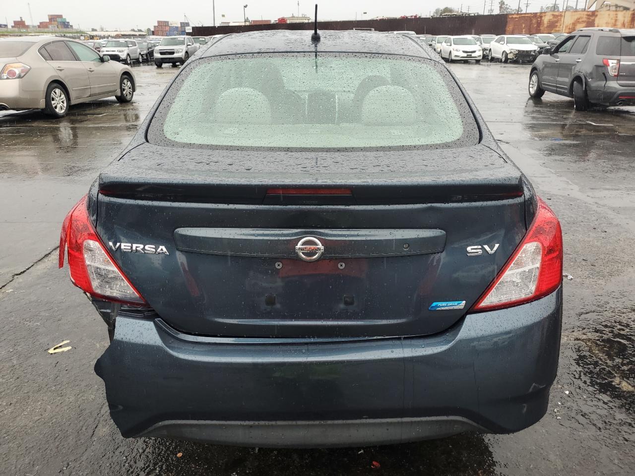 2016 NISSAN VERSA S - Фото 6