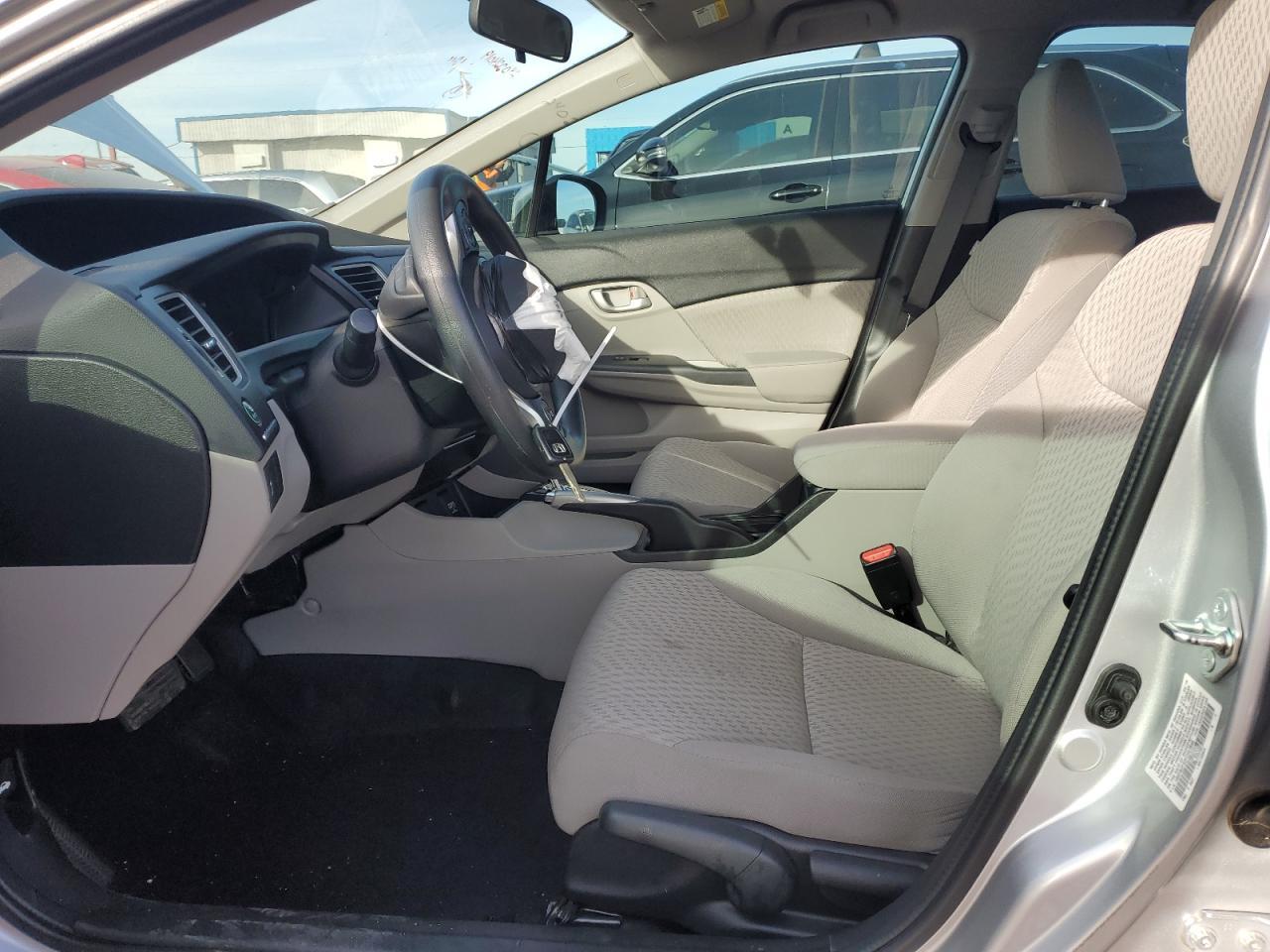 2015 HONDA CIVIC LX - Image 7