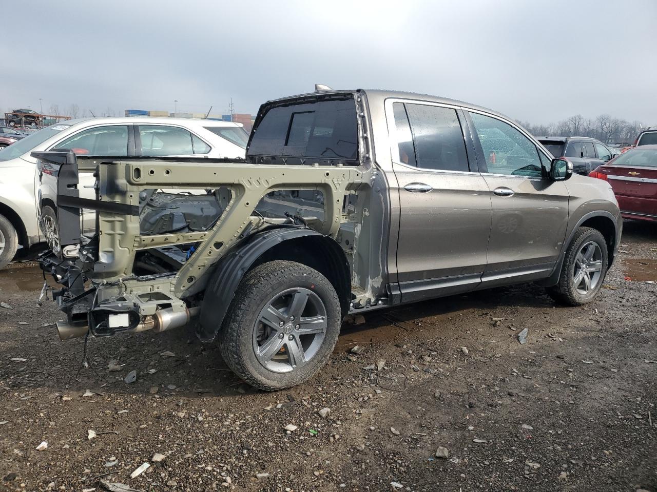 2022 HONDA RIDGELINE - Фото 3