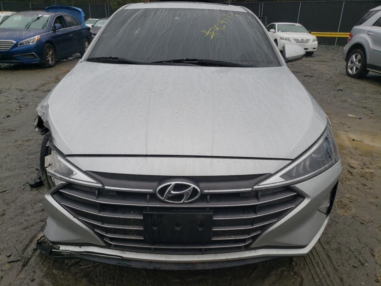 2019 HYUNDAI ELANTRA SE - Фото 5
