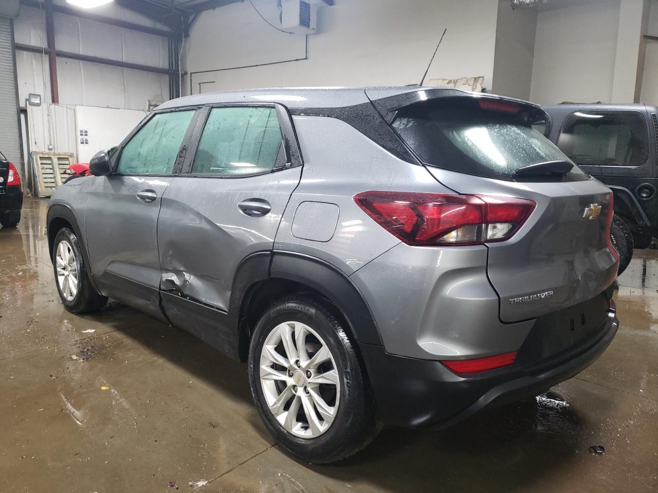 2021 CHEVROLET TRAILBLAZE - Image 2