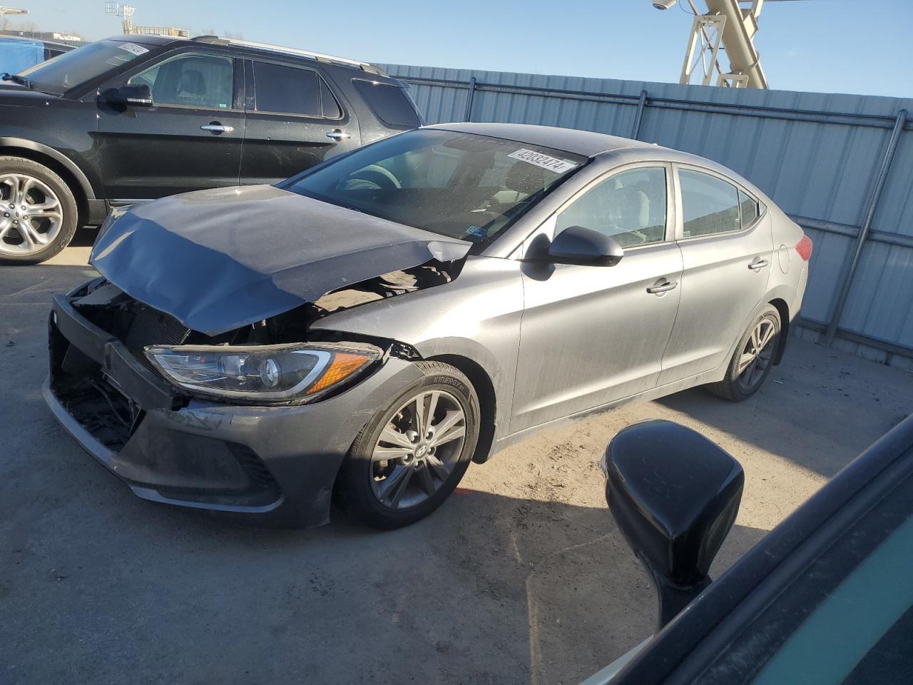 2018 HYUNDAI ELANTRA SE