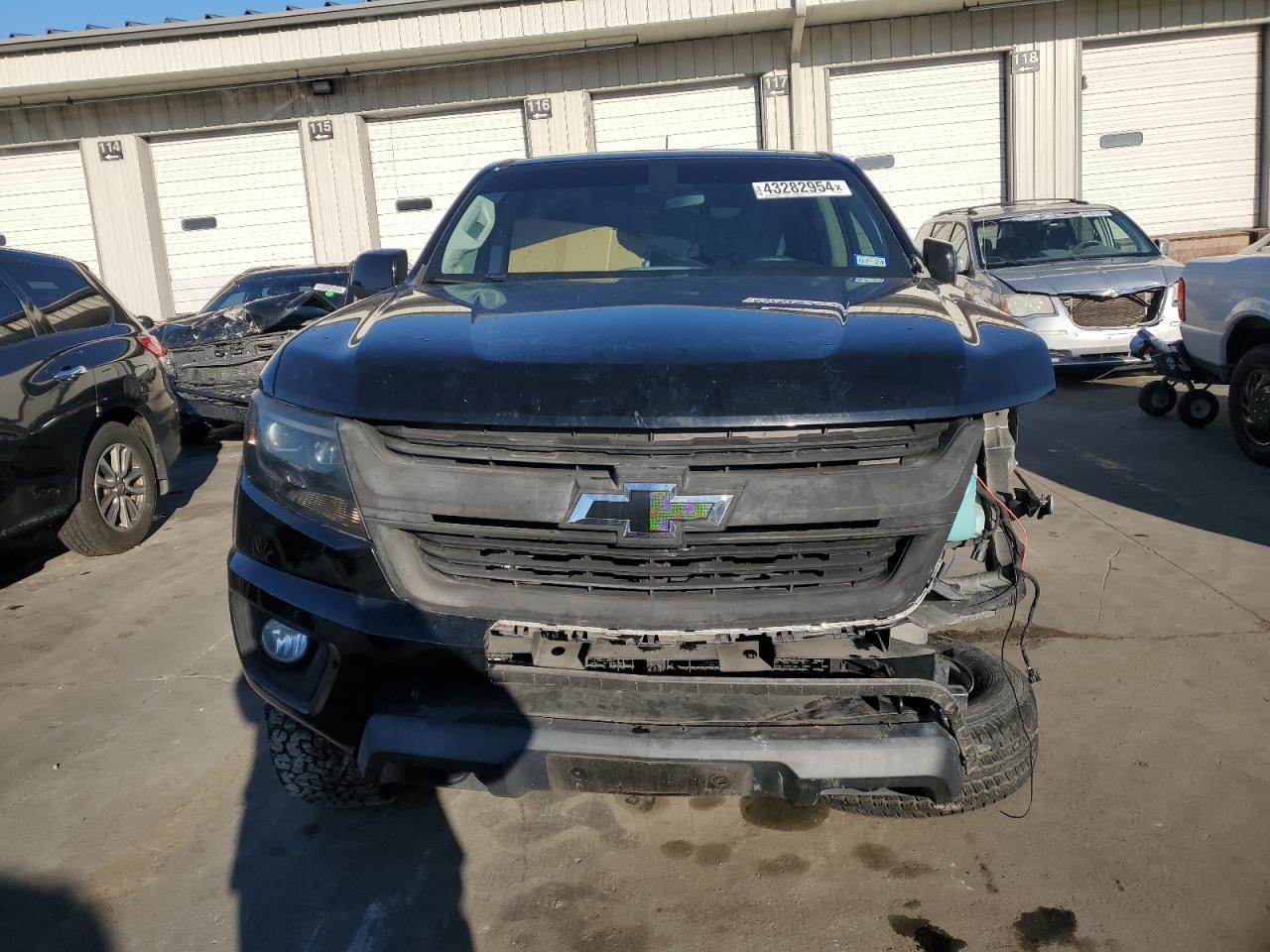 2016 CHEVROLET COLORADO L - Фото 5