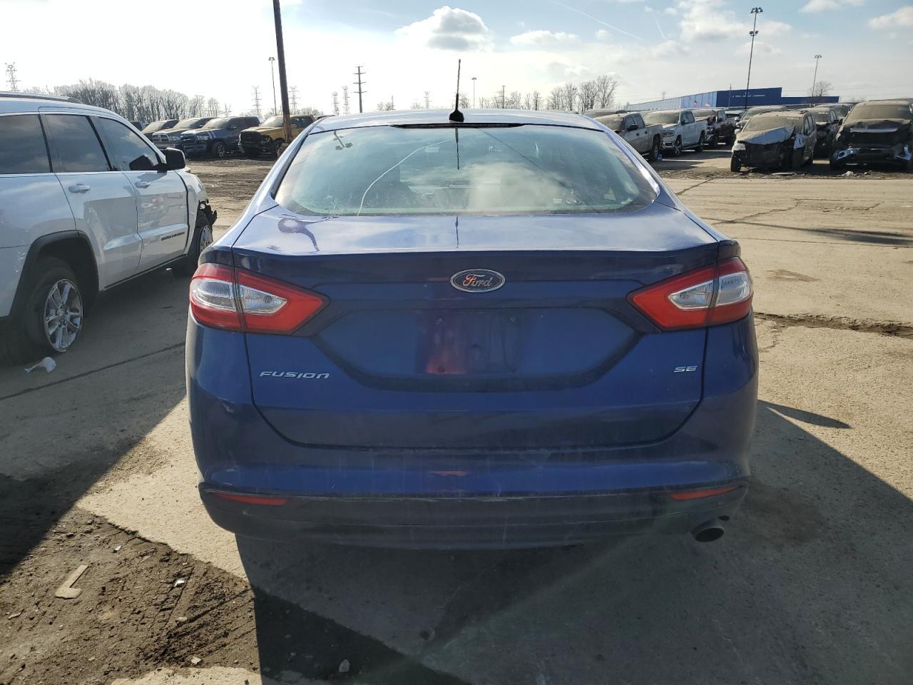 2013 FORD FUSION SE - Фото 6