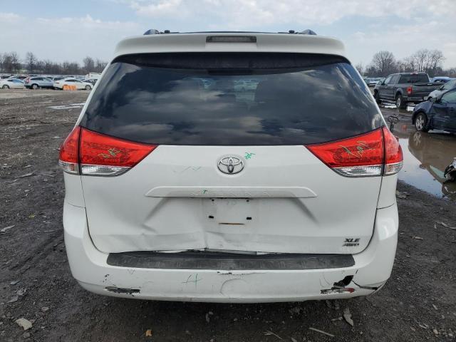 2012 Toyota Sienna Xle - Image 6