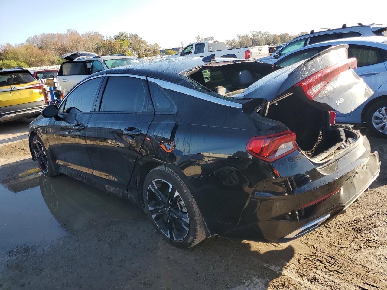 2023 KIA K5 GT LINE - Image 2