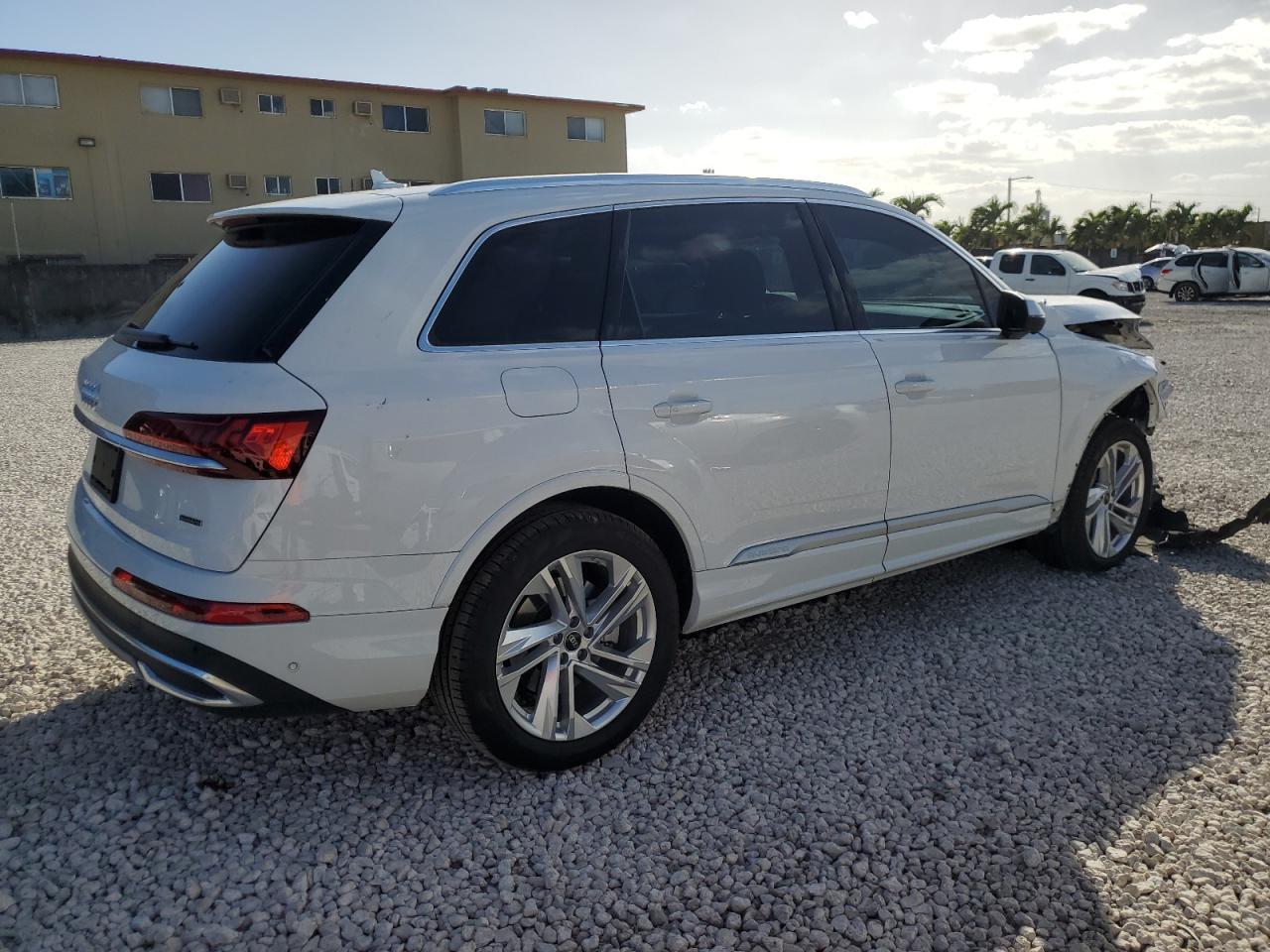2023 AUDI Q7 PREMIUM - Image 3