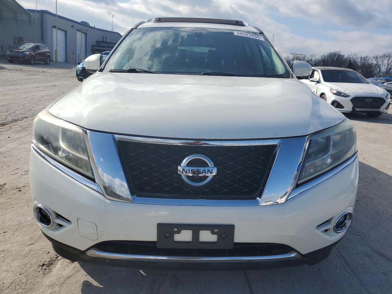 2013 NISSAN PATHFINDER - Фото 5