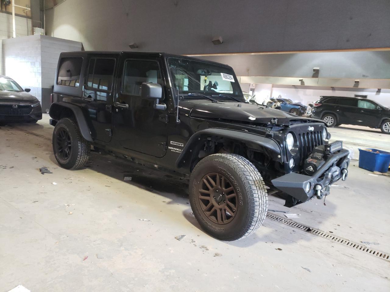 2014 JEEP WRANGLER U - Image 4