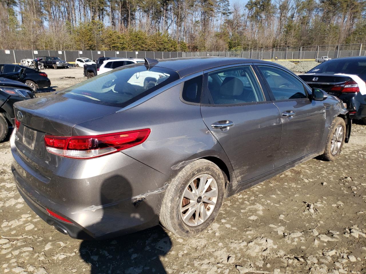 2016 KIA OPTIMA LX - Фото 3