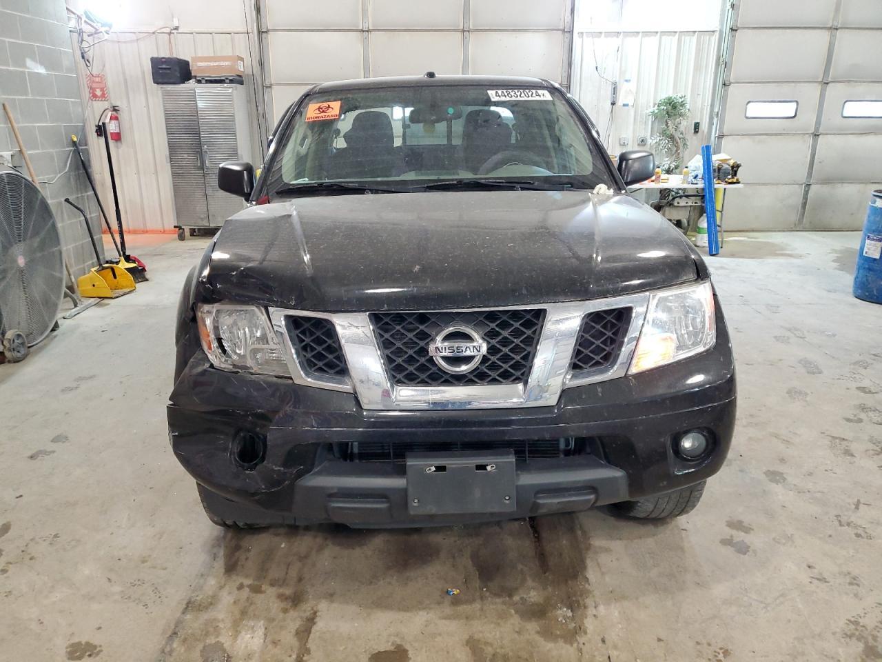 2016 NISSAN FRONTIER S - Image 5