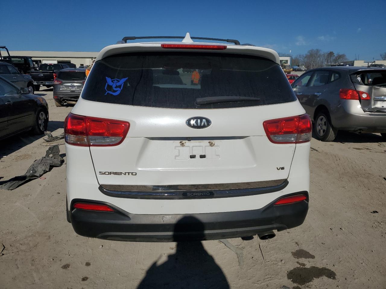 2016 KIA SORENTO LX - Image 6