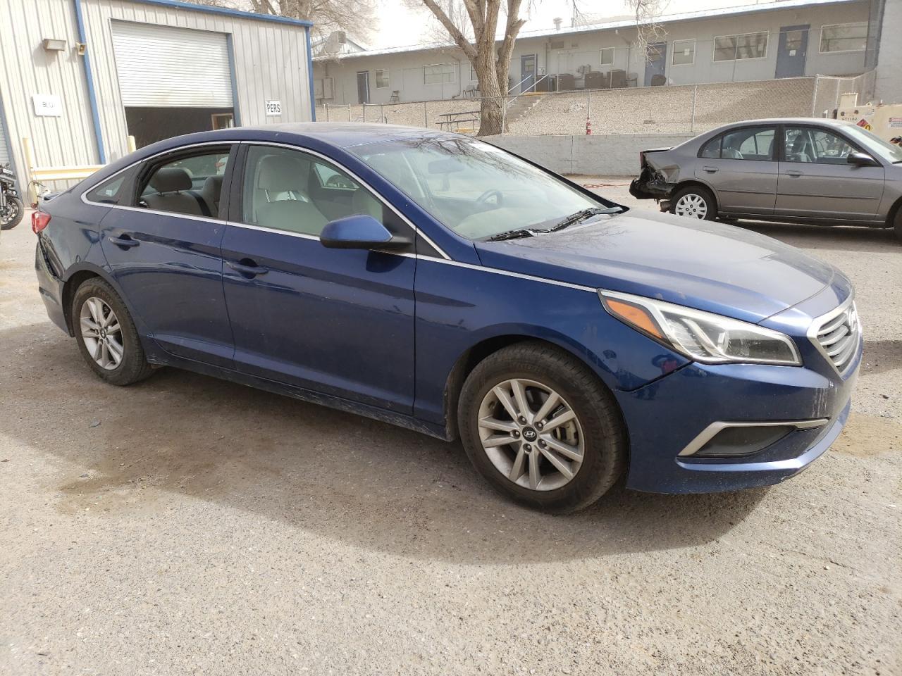 2017 HYUNDAI SONATA SE - Фото 4