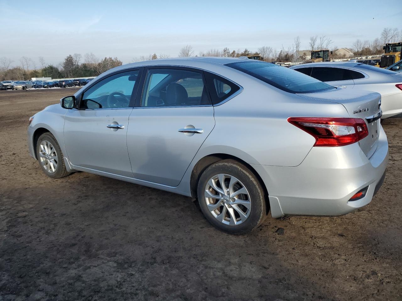 2017 NISSAN SENTRA S - Фото 2