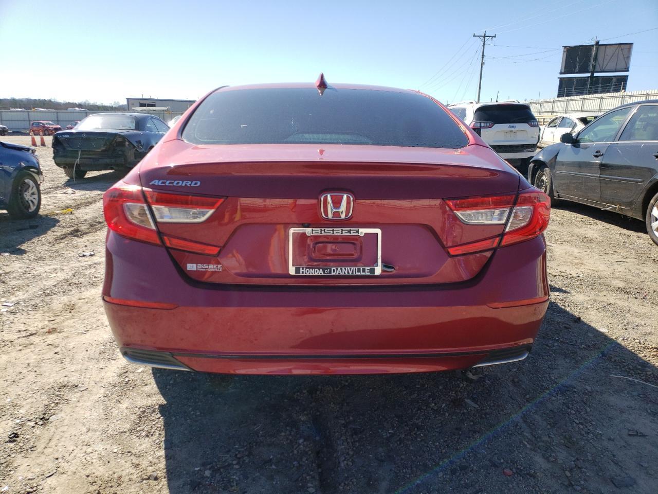 2018 HONDA ACCORD LX - Image 6