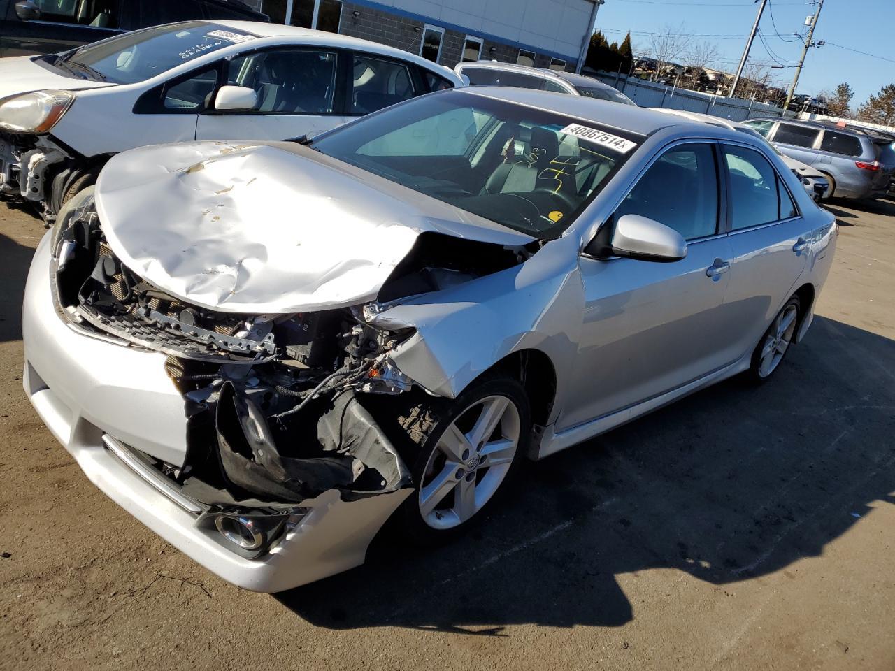 2013 TOYOTA CAMRY L
