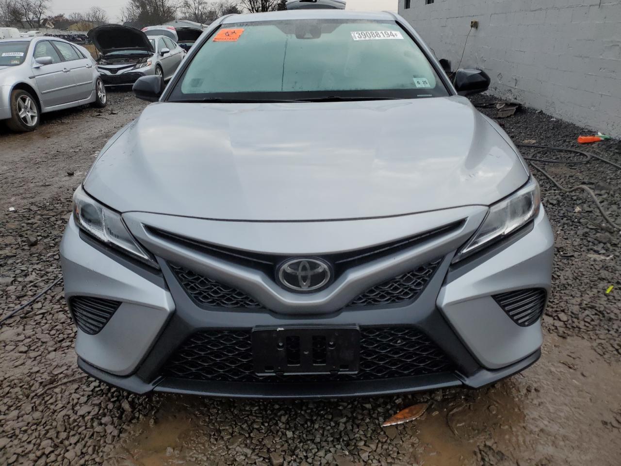 2020 TOYOTA CAMRY SE - Image 5