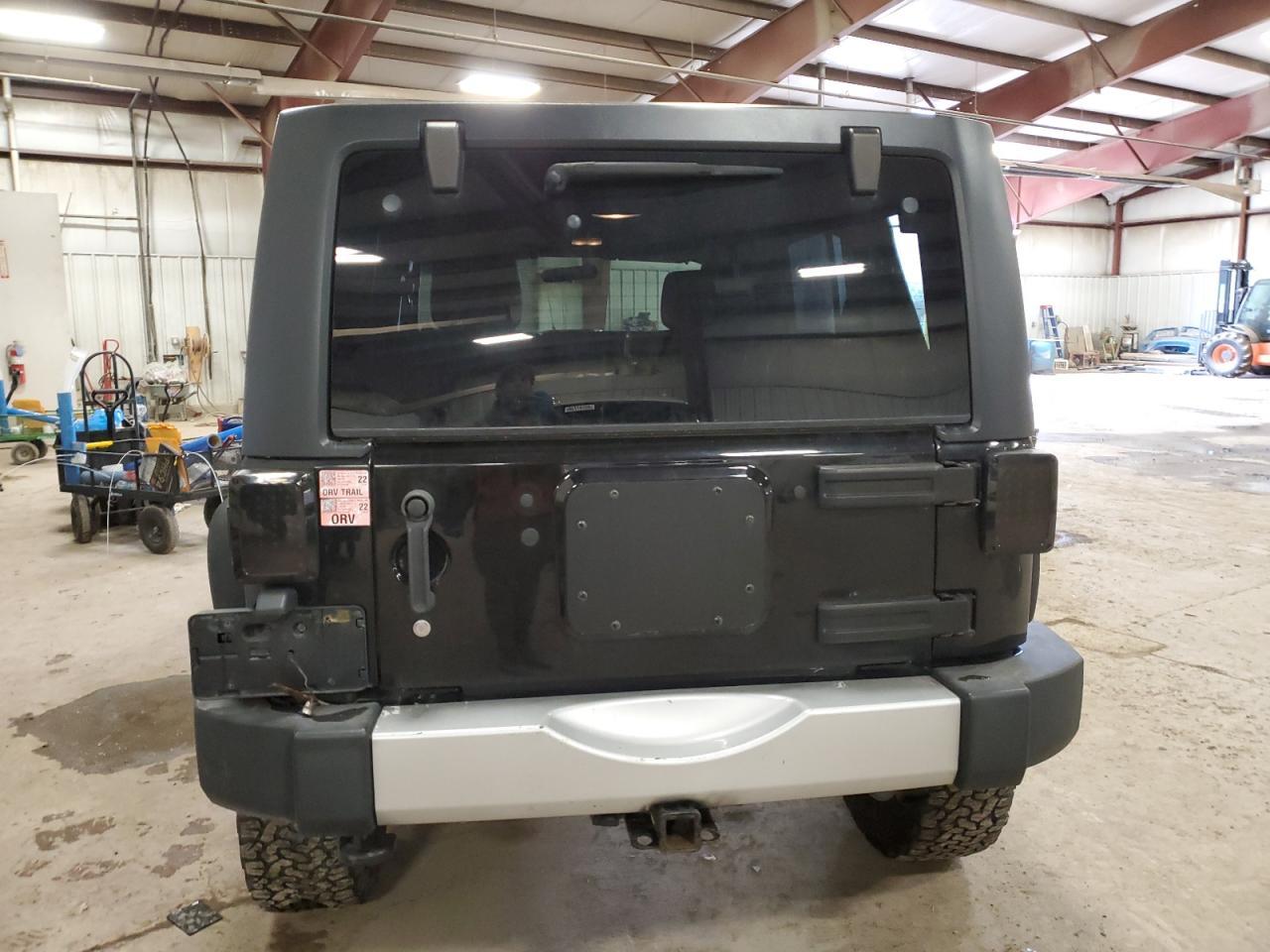 2012 JEEP WRANGLER U - Image 6