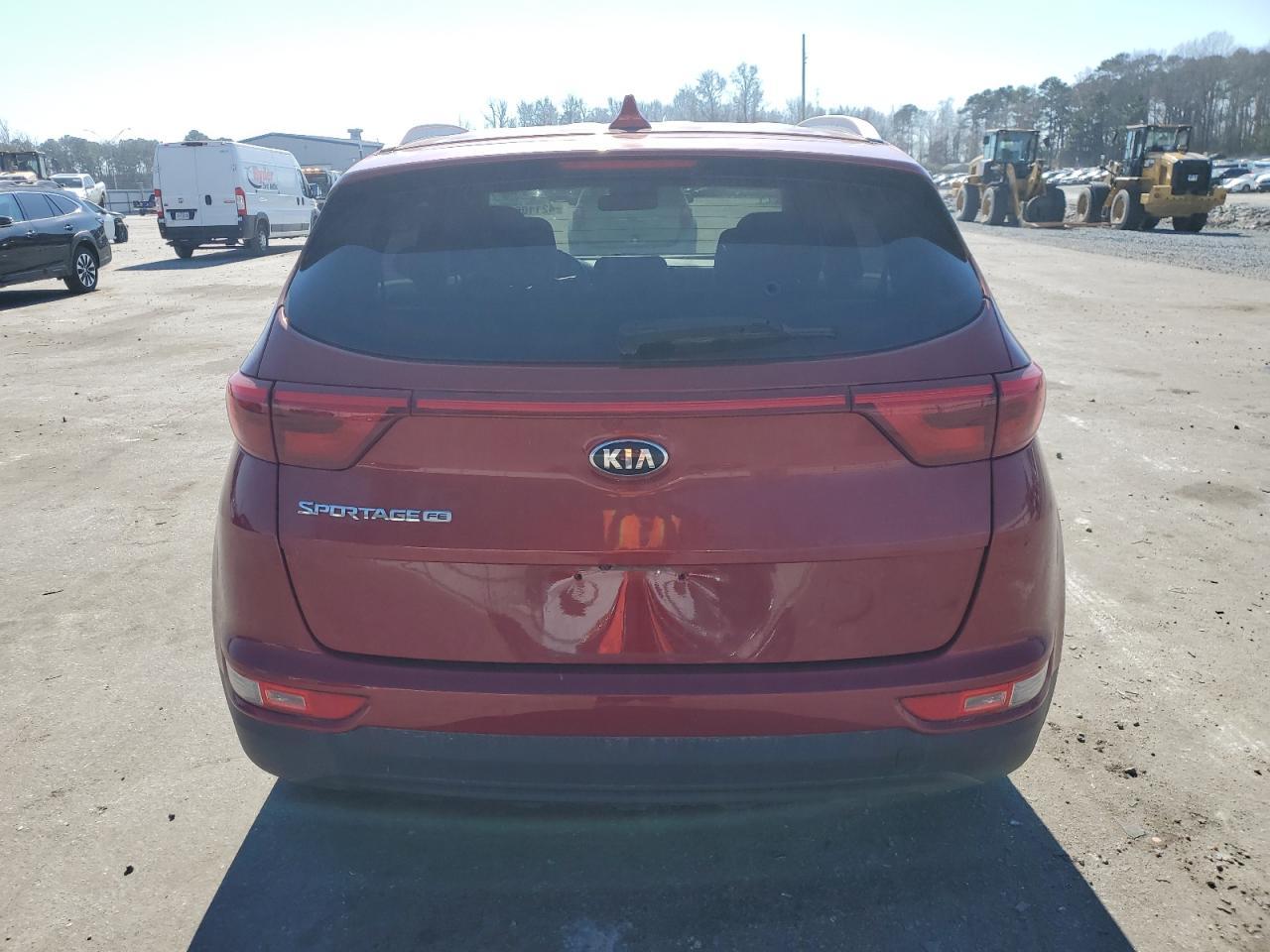 2017 KIA SPORTAGE L - Image 6