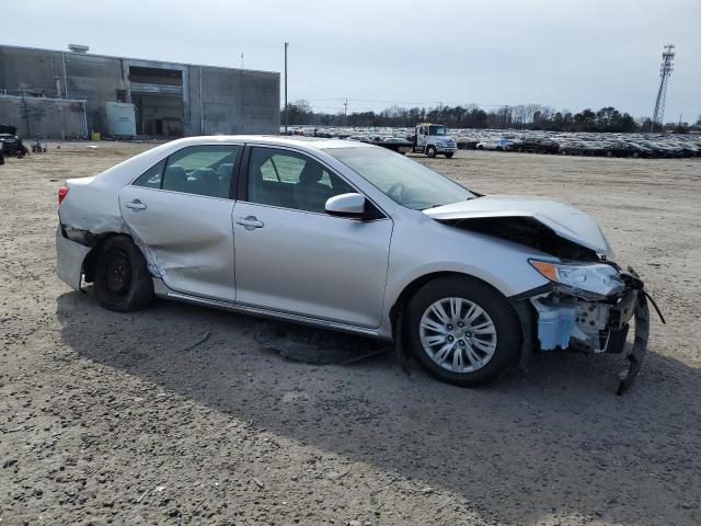 2012 Toyota Camry Base - Фото 4