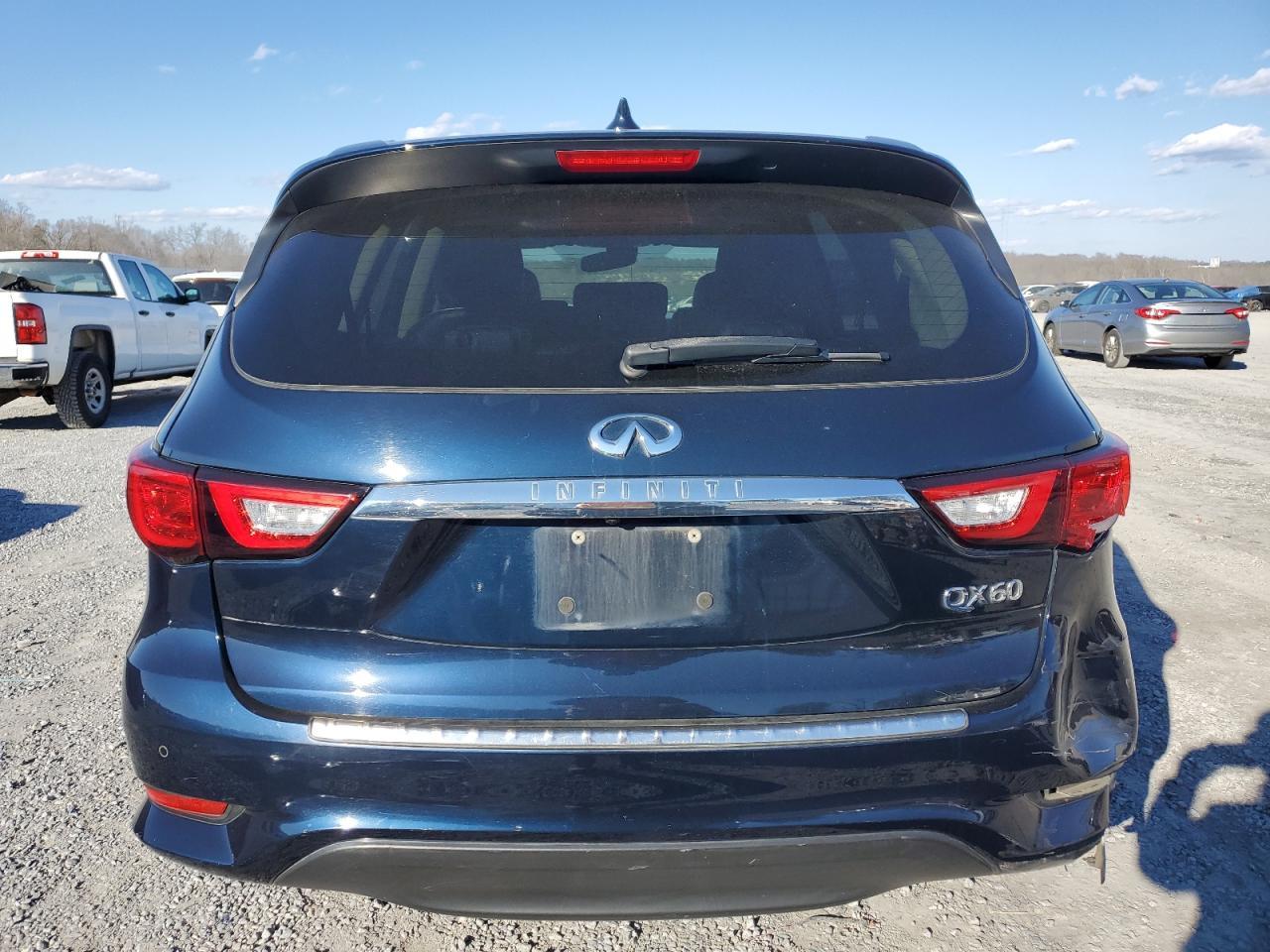 2017 INFINITI QX60 - Image 6