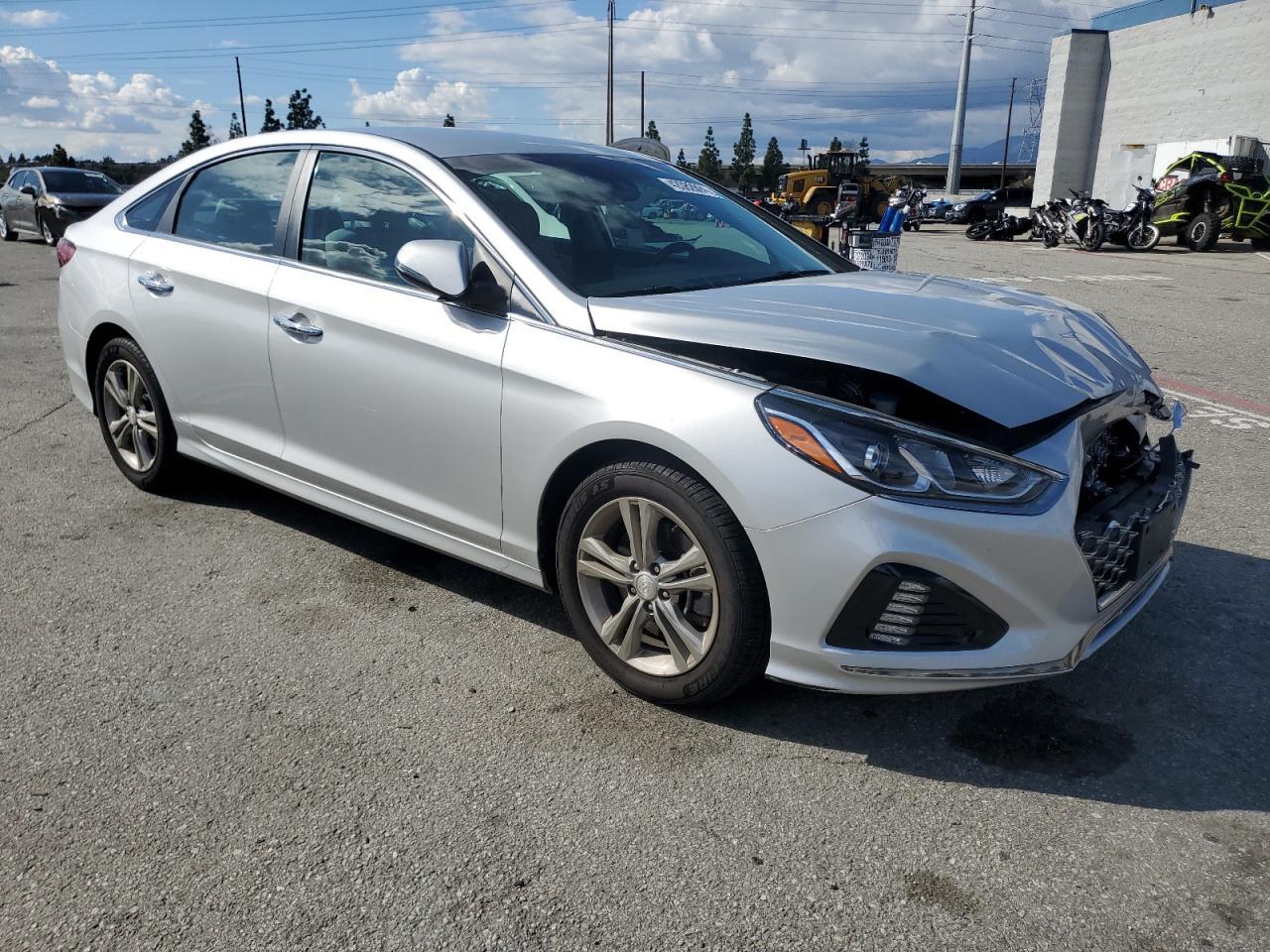 2019 HYUNDAI SONATA LIM - Image 4