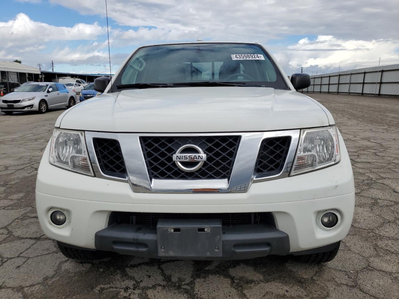 2017 NISSAN FRONTIER S - Фото 5